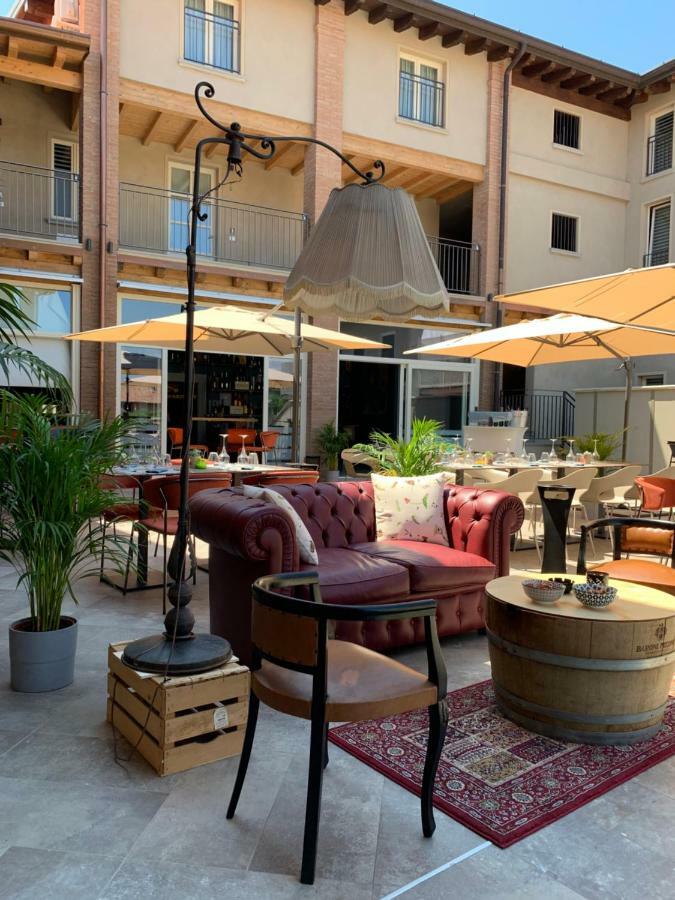 Hill Colle - Camere & Bistrot แอร์บุสโก ภายนอก รูปภาพ